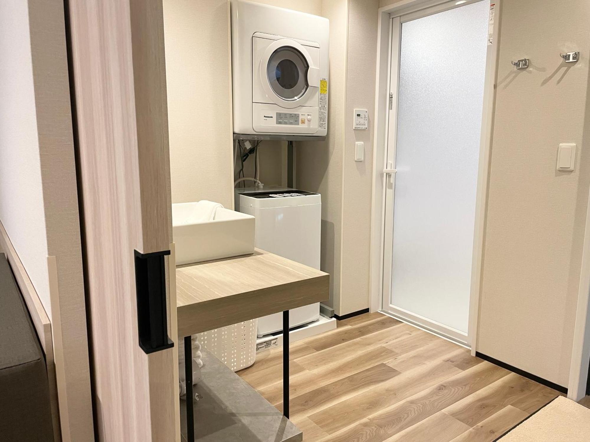 Comforts81 Shinsaibashi Osaka Buitenkant foto
